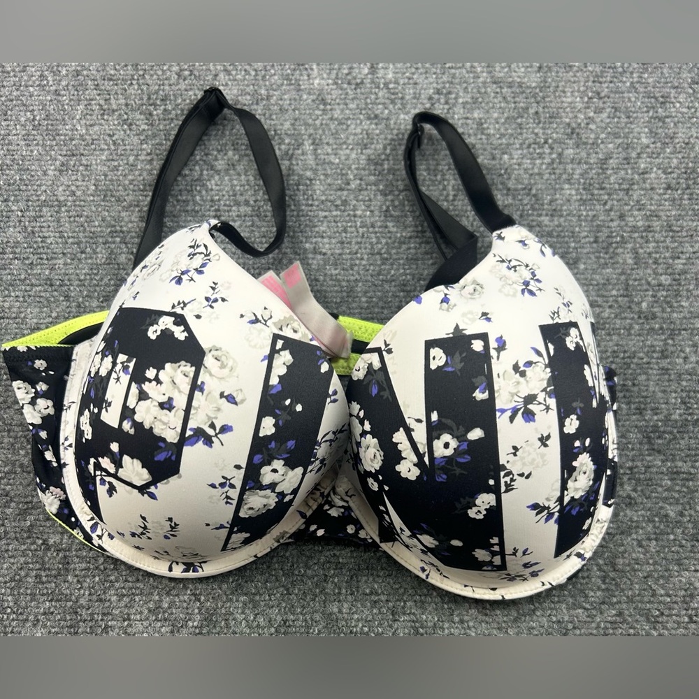 PINK Victoria's Secret Black and White Floral Bra